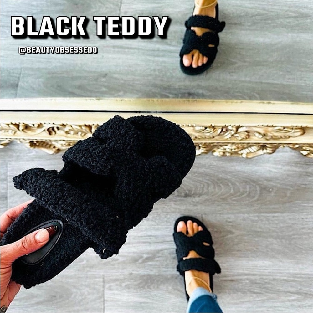 🆕🌿🖤SO ME: BLACK TEDDY Slides SIZE 6
